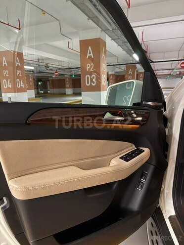 Mercedes GLS 450 4MATIC 2017, 114,400 km - 3.0 l - Bakı