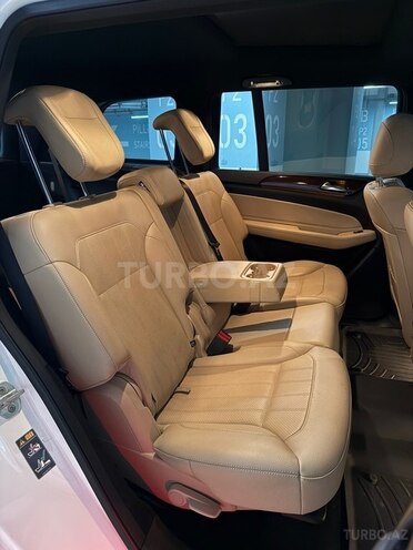 Mercedes GLS 450 4MATIC 2017, 114,400 km - 3.0 l - Bakı