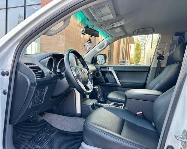 Toyota Land Cruiser Prado 2012, 161,000 km - 2.7 л - Bakı