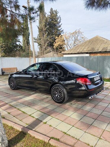 Mercedes E 220 d 2018, 184,600 km - 2.0 l - Bakı