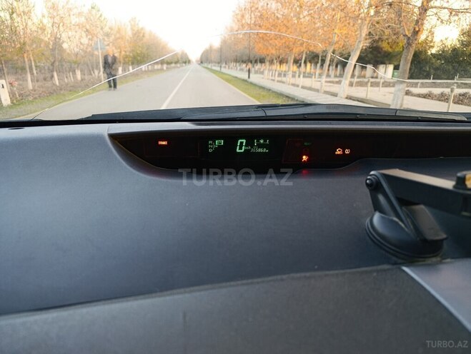 Toyota Prius 2008, 587,411 km - 1.5 l - İmişli
