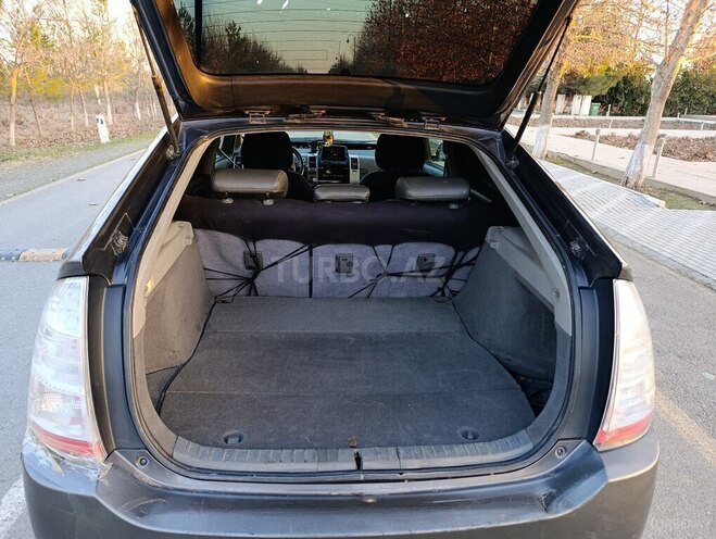 Toyota Prius 2008, 587,411 km - 1.5 l - İmişli