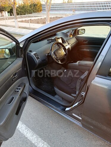 Toyota Prius 2008, 587,411 km - 1.5 l - İmişli