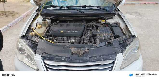 Chrysler 200-5