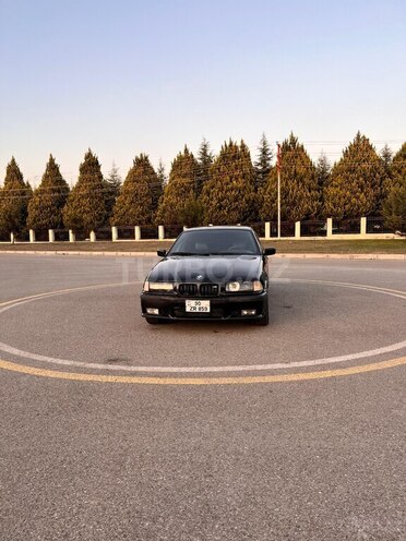 BMW 323 1993, 277,777 km - 2.5 l - Ağdaş