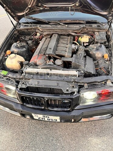 BMW 323 1993, 277,777 km - 2.5 l - Ağdaş