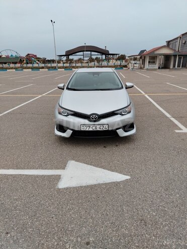 Toyota Corolla-1