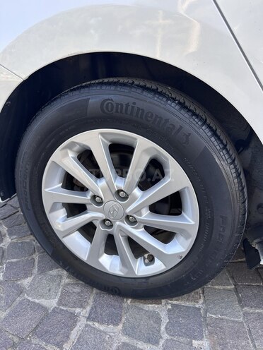 Hyundai Accent 2018, 14,200 km - 1.6 l - Şəmkir