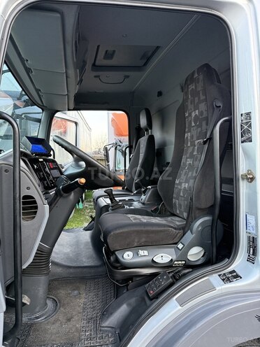 Mercedes Atego 818-2
