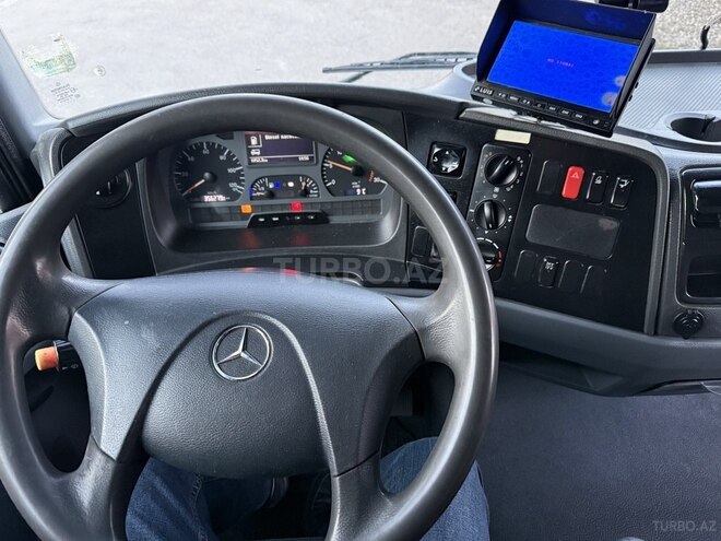 Mercedes Atego 818-11