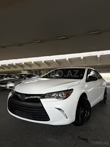 Toyota Camry-5