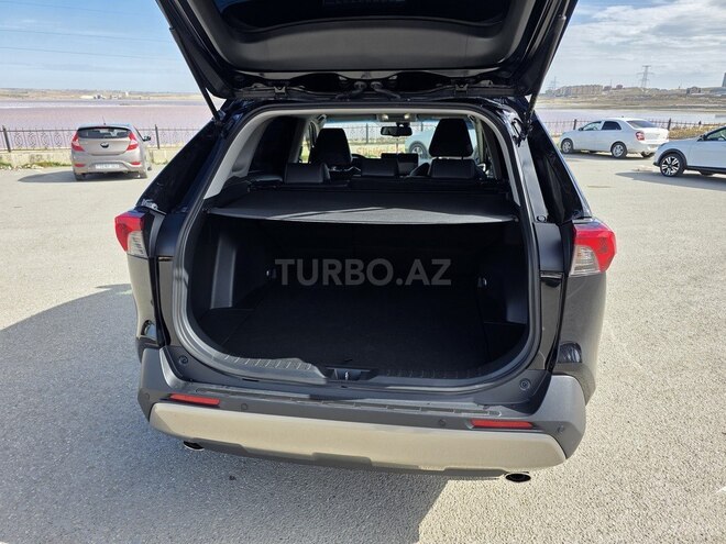 Toyota RAV4 2023, 23,000 km - 2.5 l - Bakı