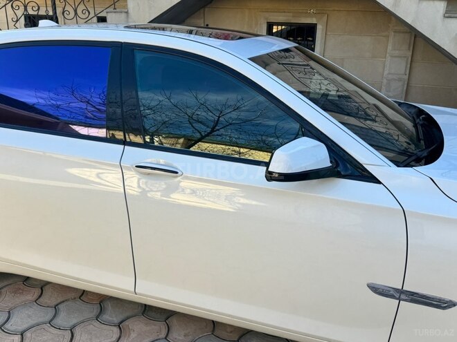 BMW 750 2009, 247,000 km - 4.4 l - Gəncə