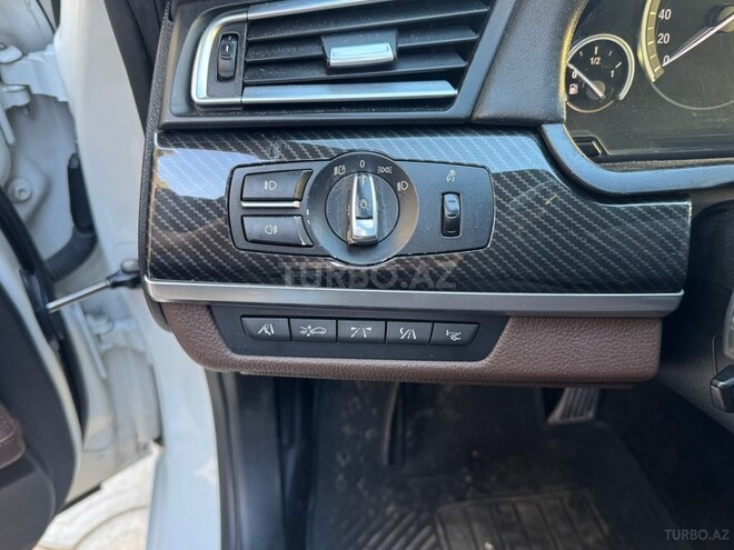 BMW 750 2009, 247,000 km - 4.4 l - Gəncə