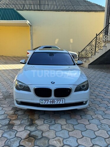 BMW 750 2009, 247,000 km - 4.4 l - Gəncə