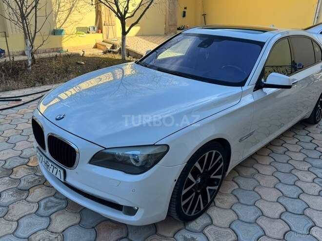 BMW 750 2009, 247,000 km - 4.4 l - Gəncə