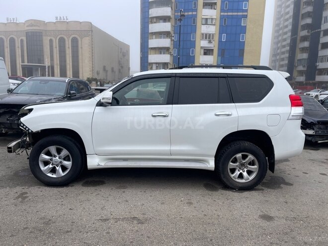Toyota Land Cruiser Prado 2013, 257,845 km - 2.7 l - Bakı