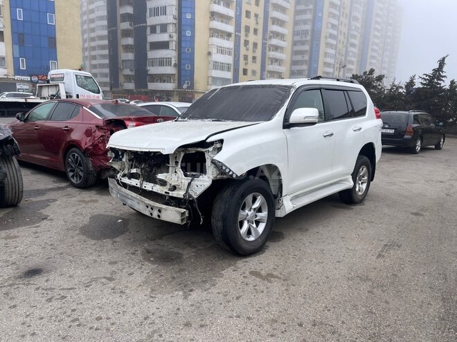 Toyota Land Cruiser Prado 2013, 257,845 km - 2.7 l - Bakı