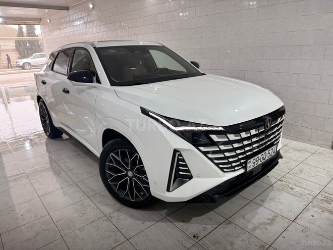 Changan  2025, 15,000 km - 1.5 l - Bakı
