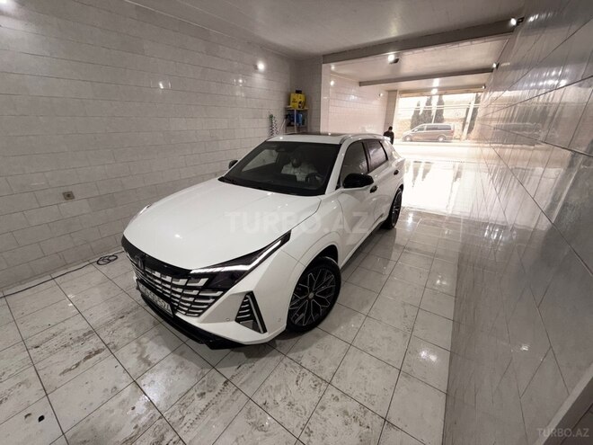 Changan  2025, 15,000 km - 1.5 l - Bakı