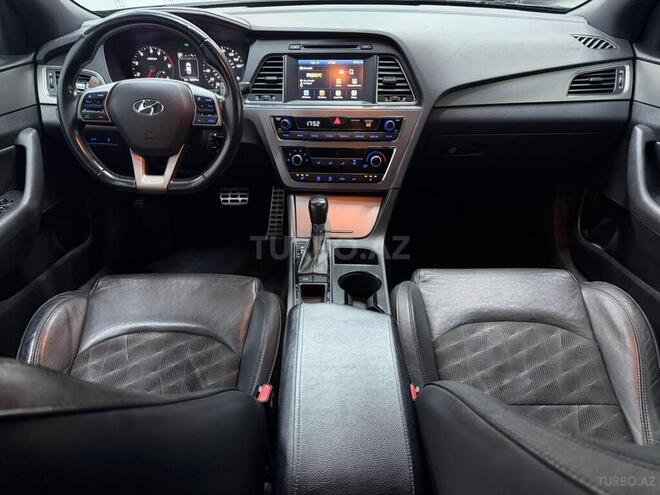Hyundai Sonata-3