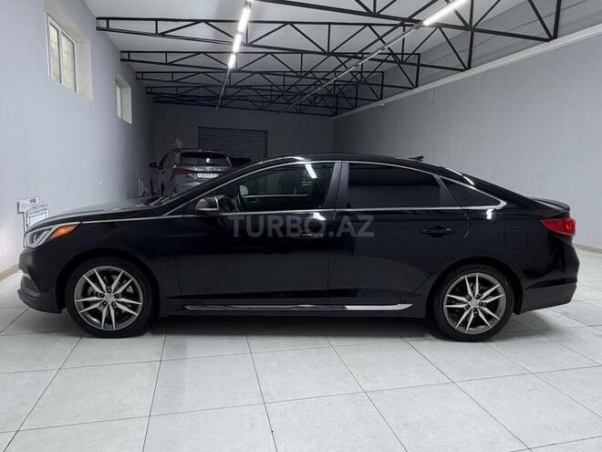 Hyundai Sonata-4