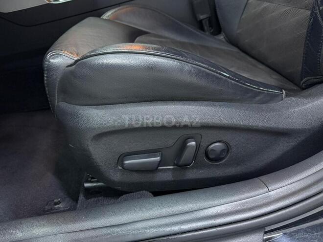 Hyundai Sonata-18