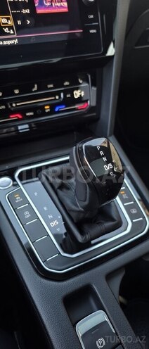 Volkswagen Passat 2021, 108,000 km - 1.4 l - Bakı