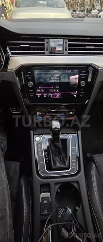 Volkswagen Passat 2021, 108,000 km - 1.4 l - Bakı