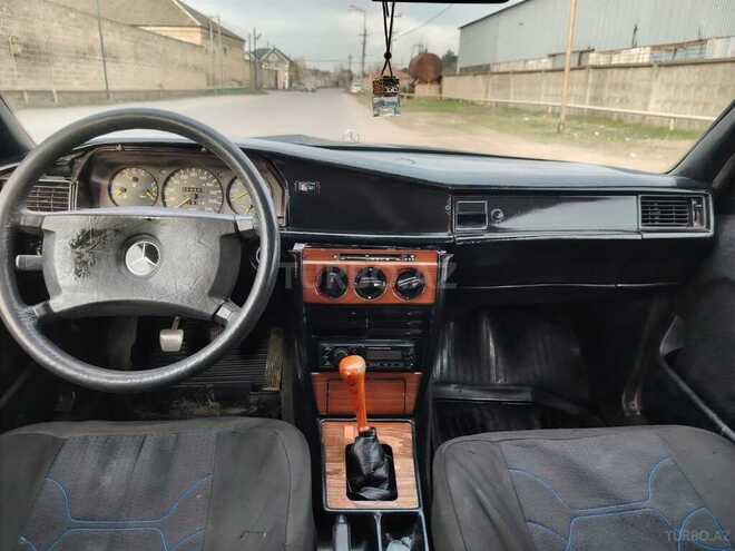 Mercedes 190 1990, 254,200 km - 2.0 l - Bakı