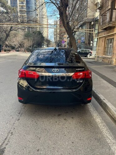 Toyota Corolla-3
