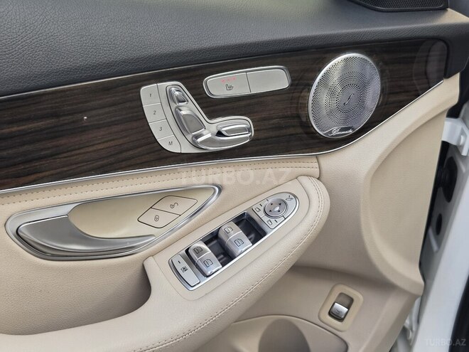 Mercedes C 300 2015, 120,111 km - 2.0 л - Bakı