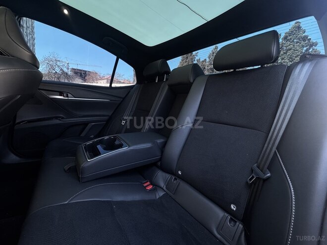Toyota Camry 2024, 30,000 km - 2.0 л - Bakı