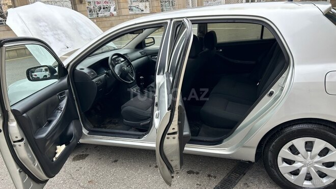 Toyota Corolla 2006, 348,100 km - 1.4 l - Bakı
