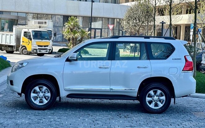 Toyota Land Cruiser Prado 2012, 88,000 km - 2.7 л - Bakı