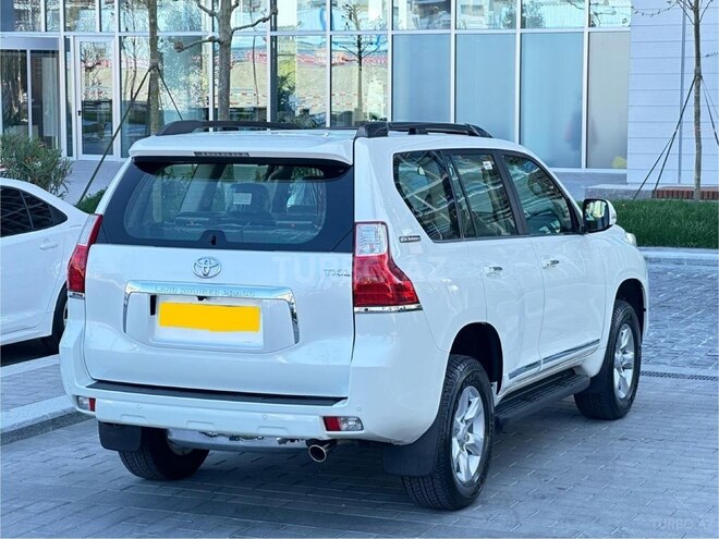 Toyota Land Cruiser Prado 2012, 88,000 km - 2.7 л - Bakı