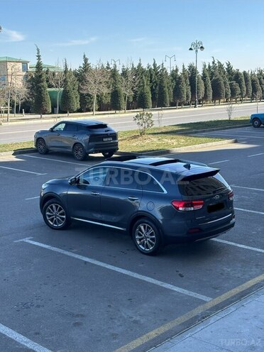 Kia Sorento-9