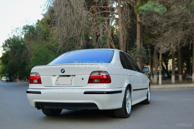 BMW 525 2001, 356,000 km - 2.5 l - Bakı