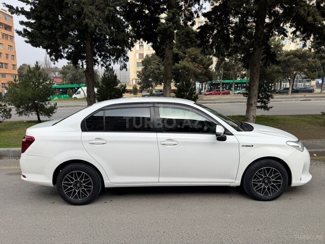 Toyota Corolla Axio 2018, 295,000 km - 1.5 л - Bakı