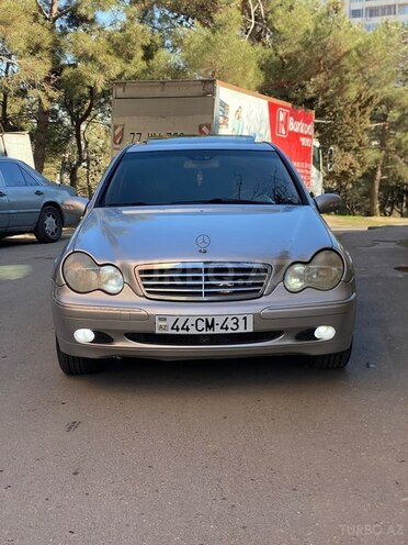 Mercedes C 240 2000, 245,480 km - 2.6 l - Bakı