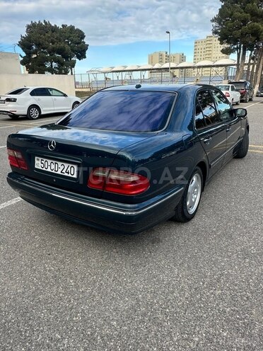 Mercedes E 240 2000, 360,000 km - 2.4 l - Sumqayıt