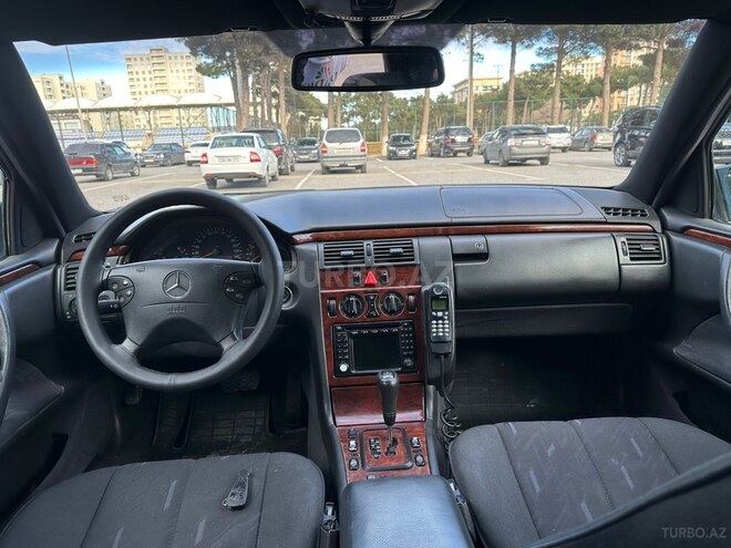 Mercedes E 240 2000, 360,000 km - 2.4 l - Sumqayıt