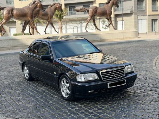 Mercedes C 240 1999, 313,000 km - 2.4 l - Bakı