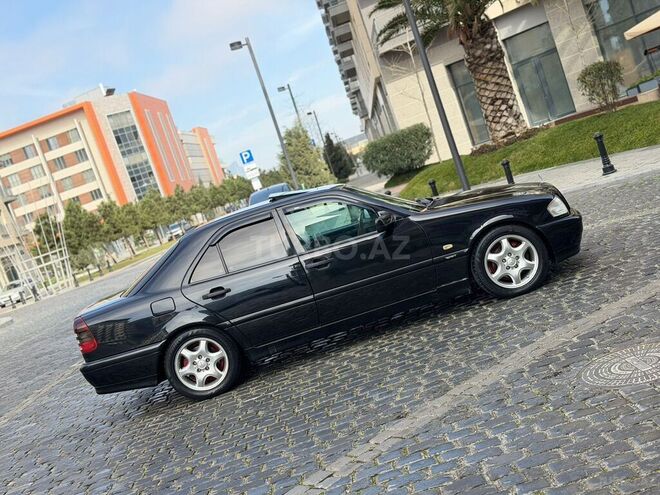 Mercedes C 240 1999, 313,000 km - 2.4 l - Bakı