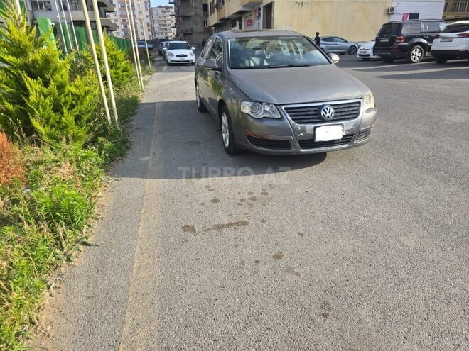 Volkswagen Passat 2005, 408,200 km - 2.0 л - Bakı