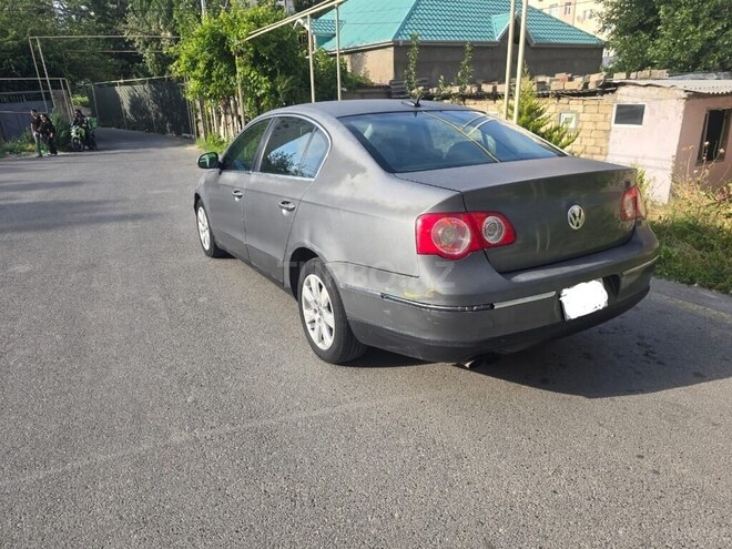 Volkswagen Passat 2005, 408,200 km - 2.0 л - Bakı