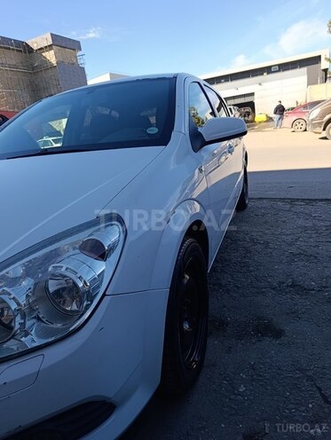Opel Astra 2009, 247,568 km - 1.4 l - 