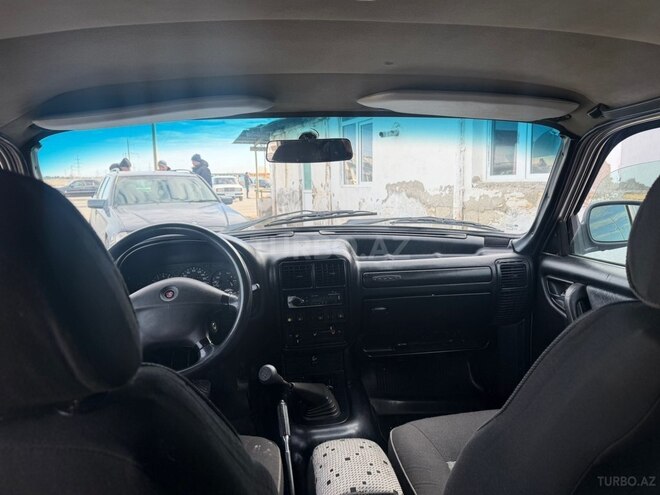 GAZ 31105 2004, 243,000 km - 2.4 l - Sumqayıt