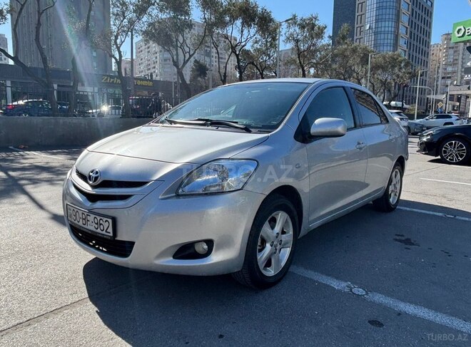 Toyota Yaris-7