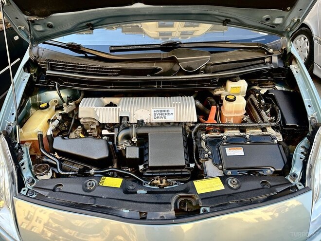 Toyota Prius 2013, 223,521 km - 1.8 l - Bakı
